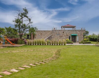 The gulliver home stay